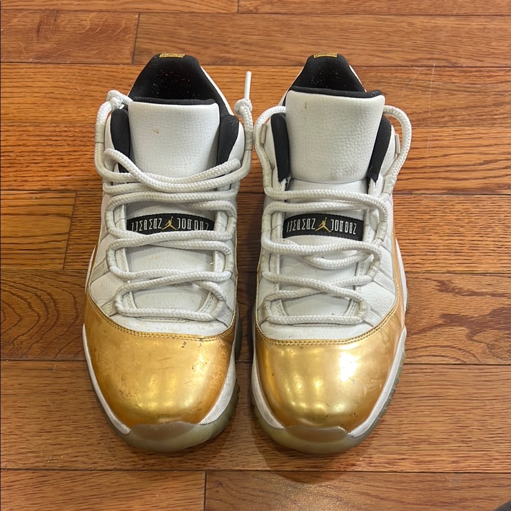 Men’s Low top 11’s